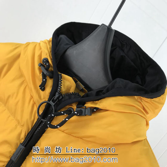 BURBERRY巴寶莉 18秋冬新款 官網同款 套頭款 黃色羽絨服 ydi1892